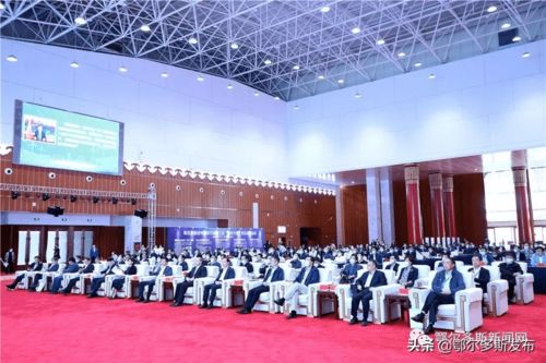 鄂爾多斯碳中和研究院揭牌成立，科技中介服務助力綠色轉型